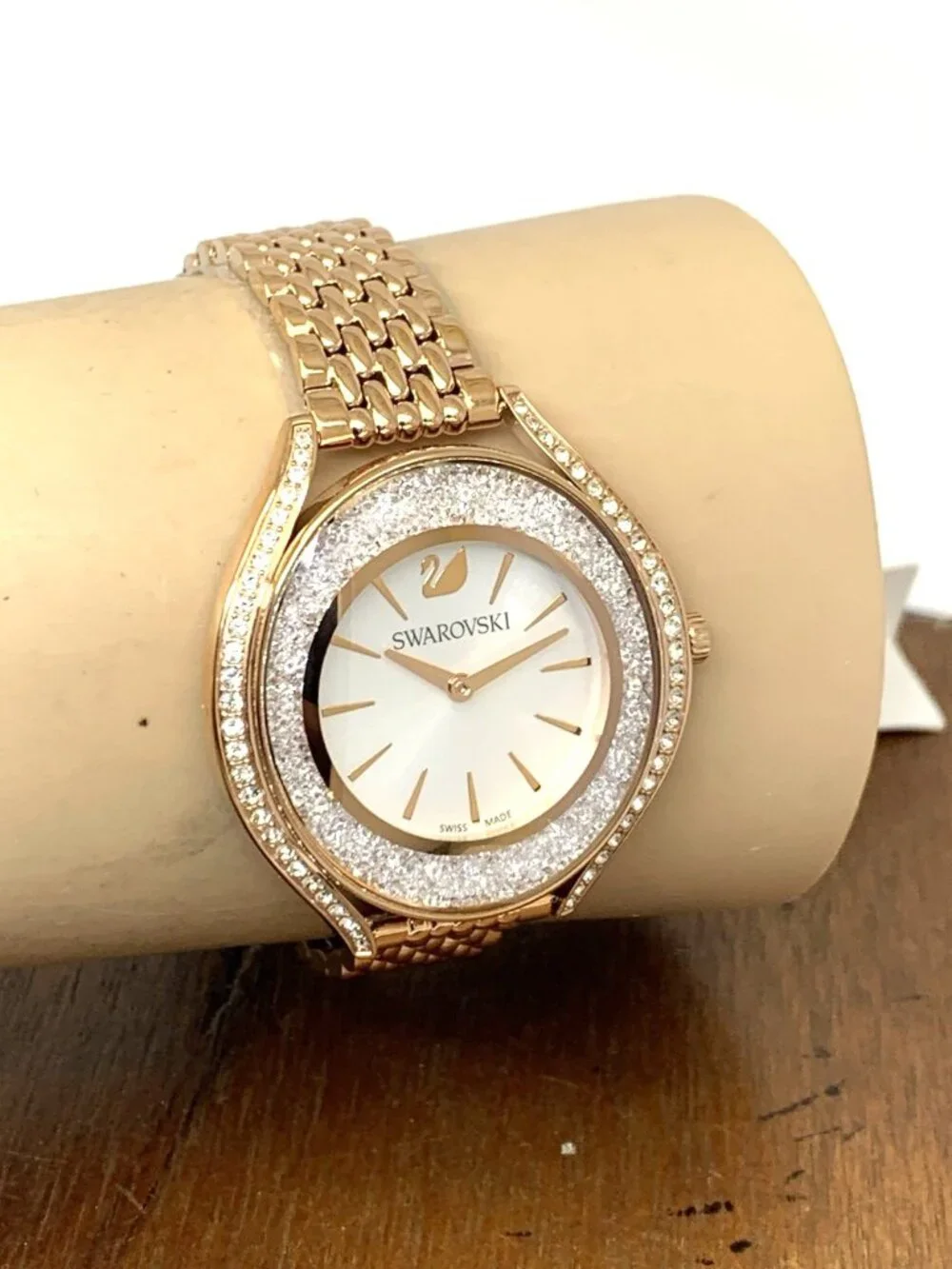 Swarovski Crystalline Aura Women's Watch Swiss Quartz Rose Gold Steel 36mm
